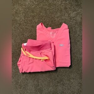 Medium Neon Pink Figs Scrub Set